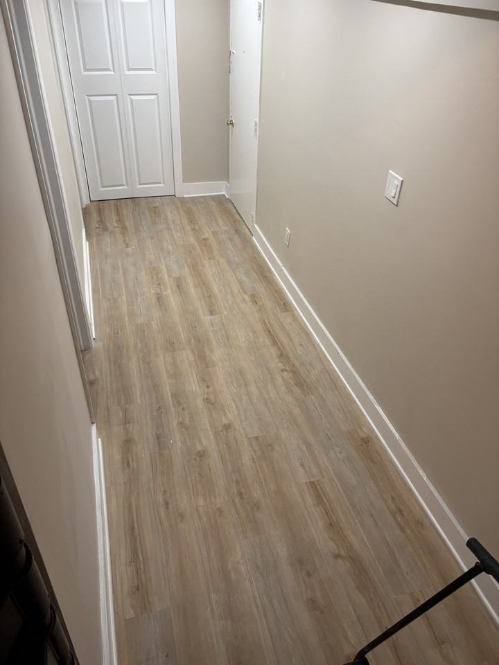 110 Railroad Ave #6 - Photo 5 of 16