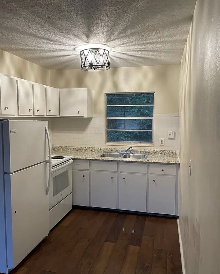 650 Dixon Blvd #C10 - Photo 7 of 9
