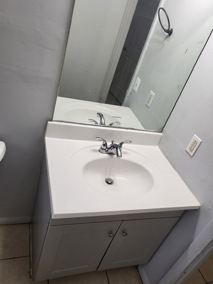 1220 Avenue L #A - Photo 2 of 16