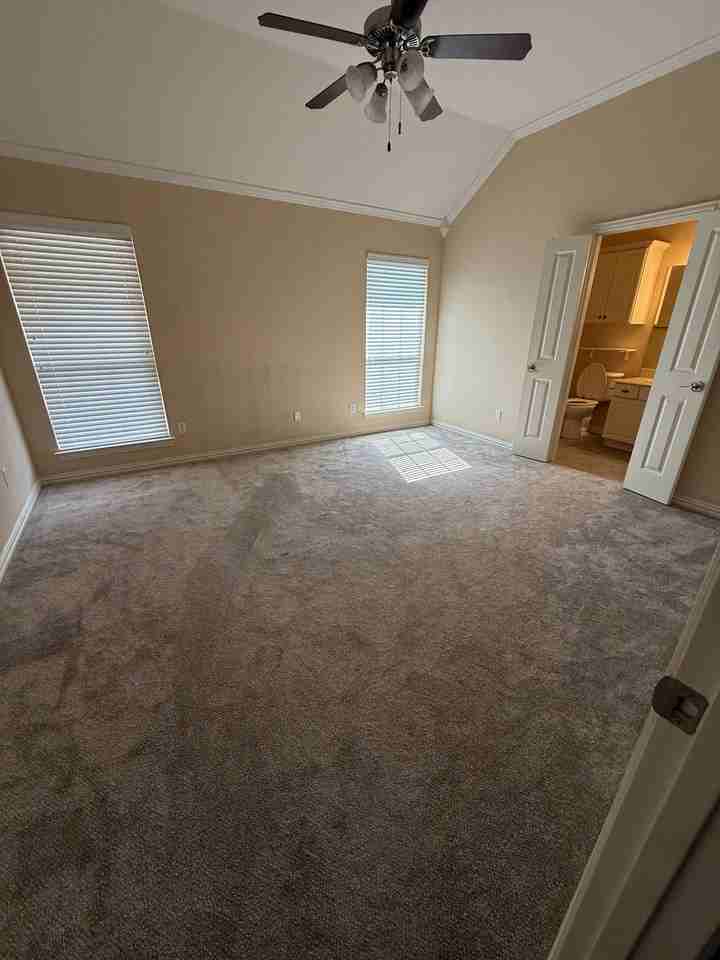 1010 Dawn Ct #NA - Photo 4 of 7
