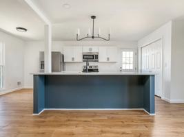 featured image of 2720 Florentine Rd