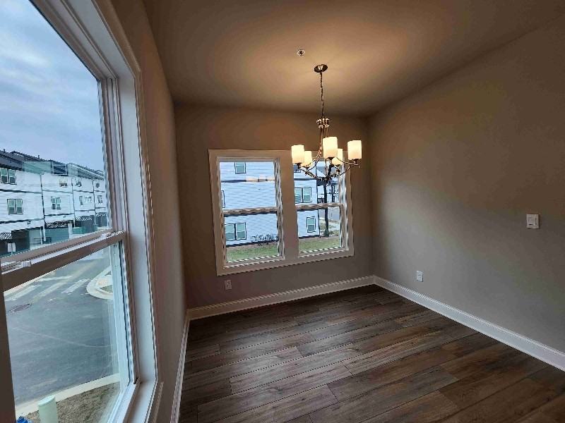 1054 Knoxboro Ln - Photo 6 of 17