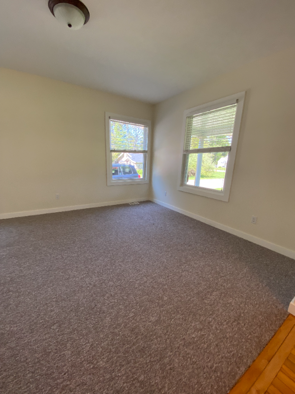 3761 4 Mile Rd N - Photo 7 of 25