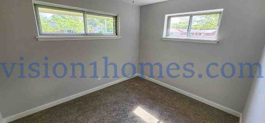 500 W Ford Ave - Photo 3 of 16