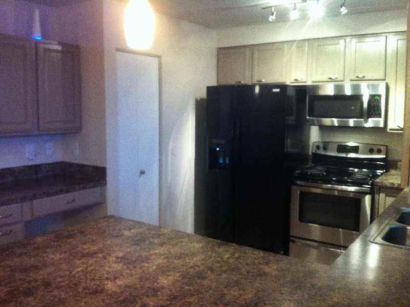 5113 S 3rd Ave #1 - Photo 5 of 9