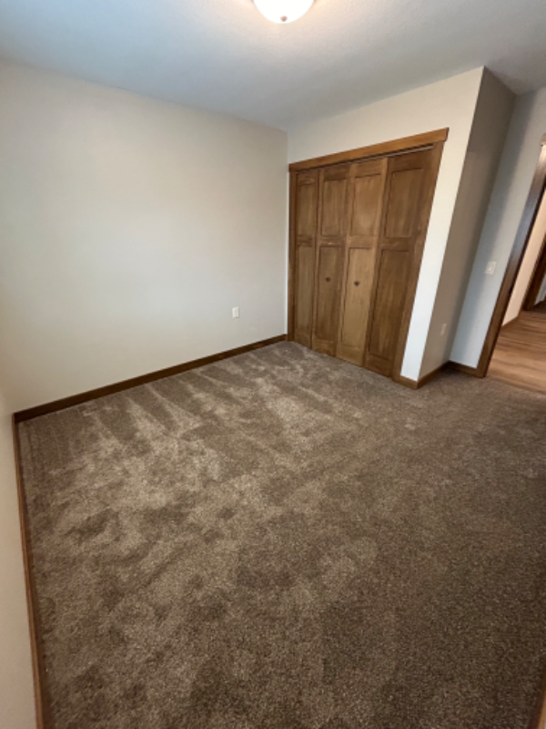 1731 W 5th St #1 - Photo 5 of 8