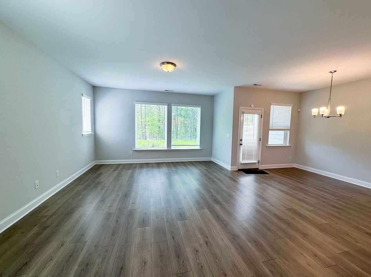 3027 Dunnock Dr #1 - Photo 4 of 23