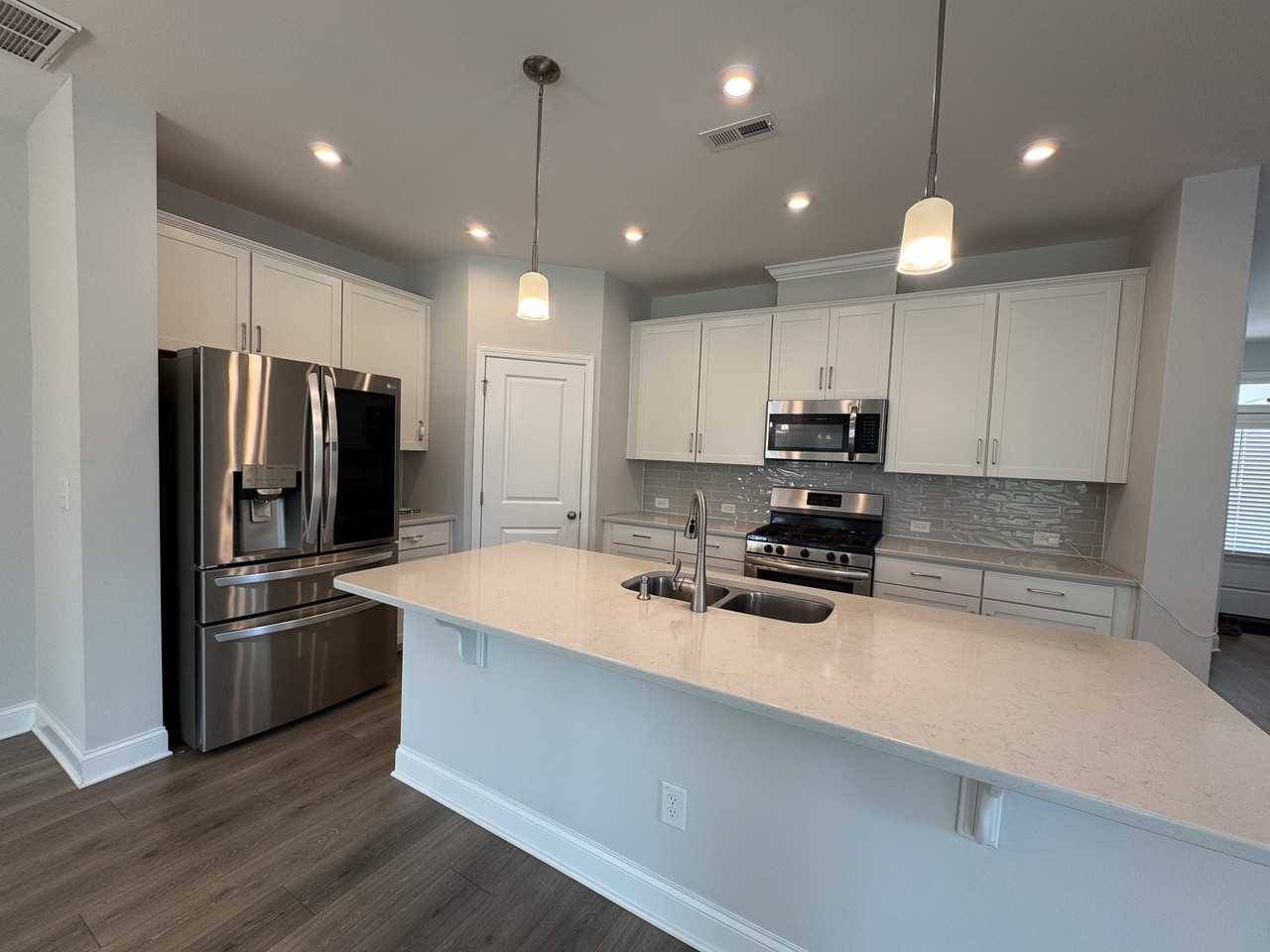 3027 Dunnock Dr #1 - Photo 5 of 23