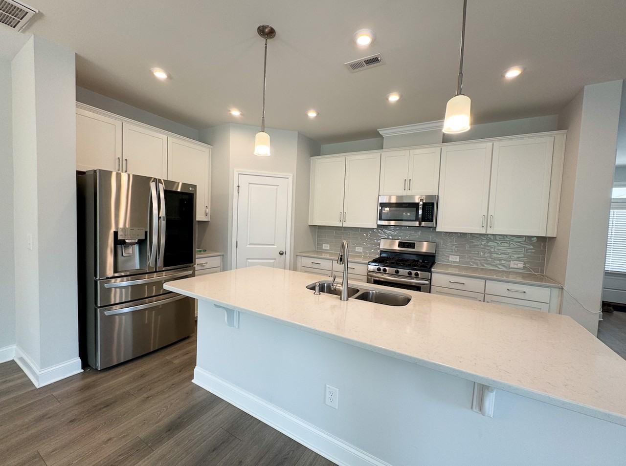 3027 Dunnock Dr #1 - Photo 7 of 23