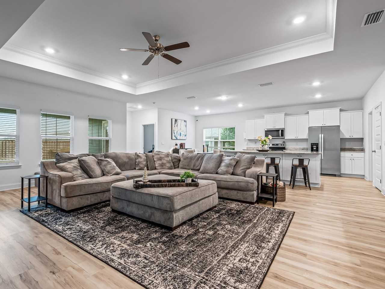 15 Arden Rd #1 - Photo 4 of 33