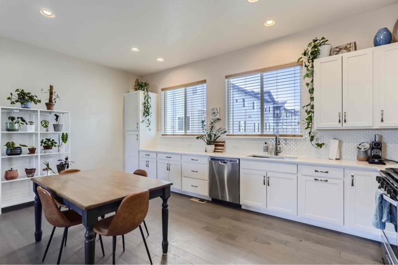 4225 Yarrow St - Photo 6 of 23