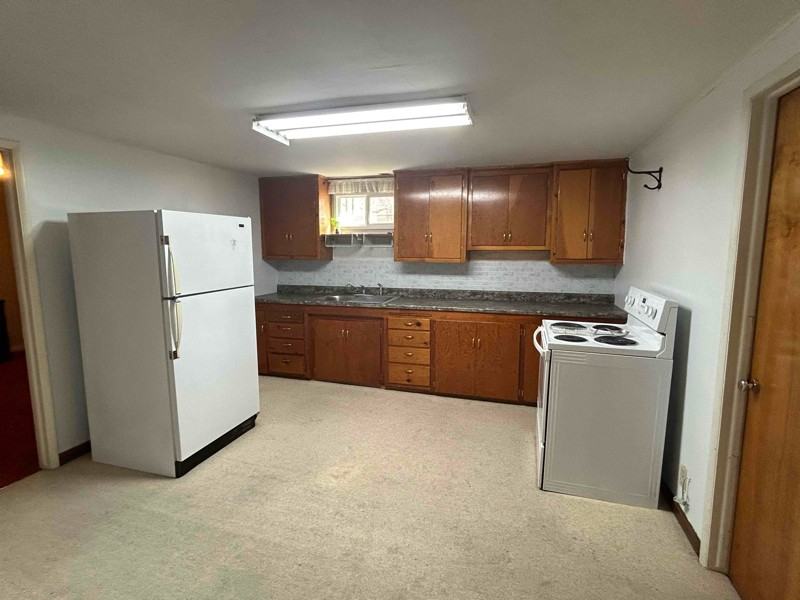 3242 Liberty Ave - Photo 5 of 9