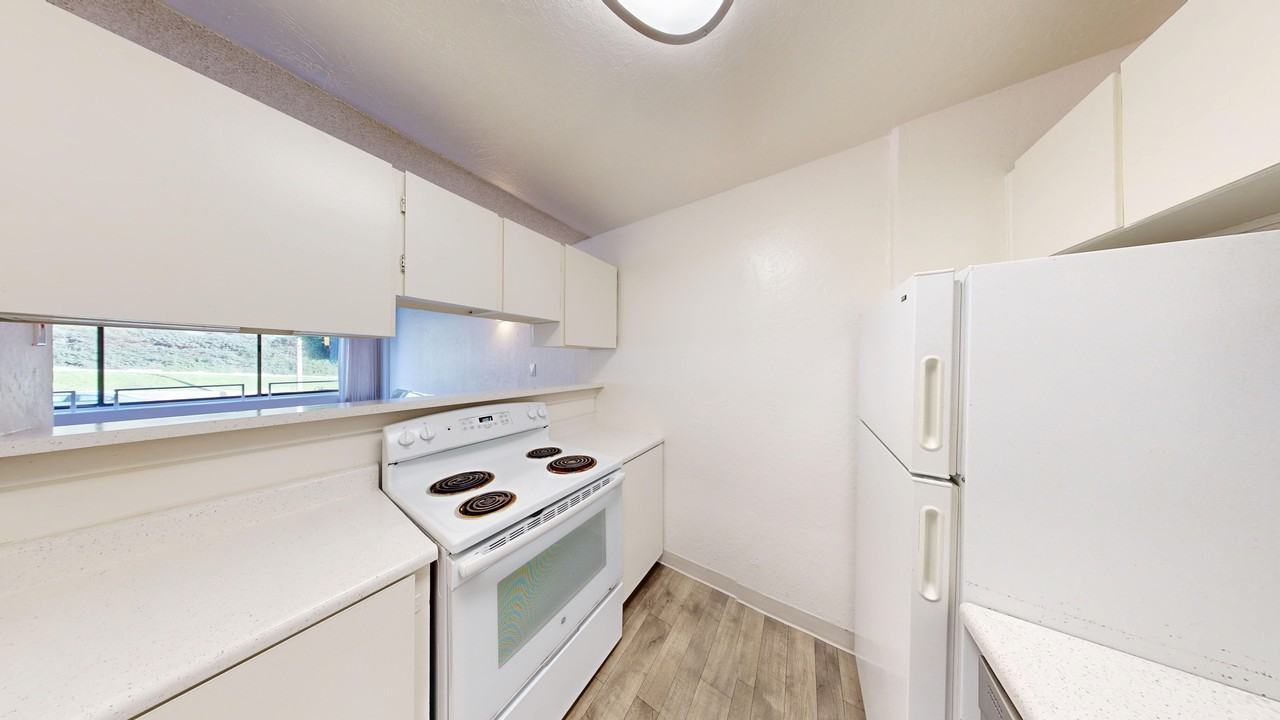 2055 Sacramento Street - Photo 3 of 21
