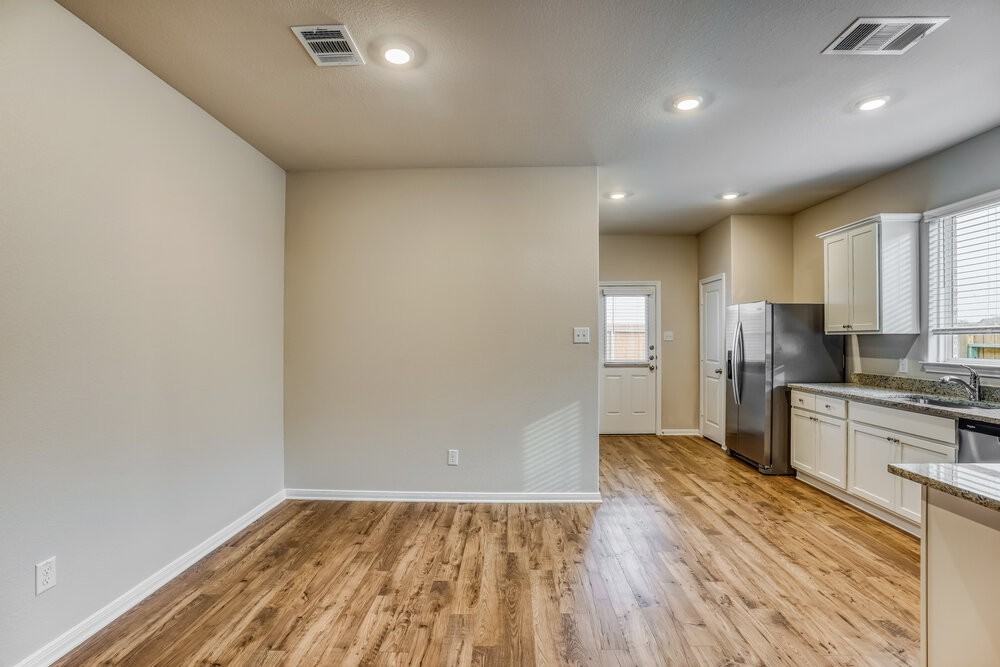 7511 Tipton Meadow Way - Photo 6 of 16