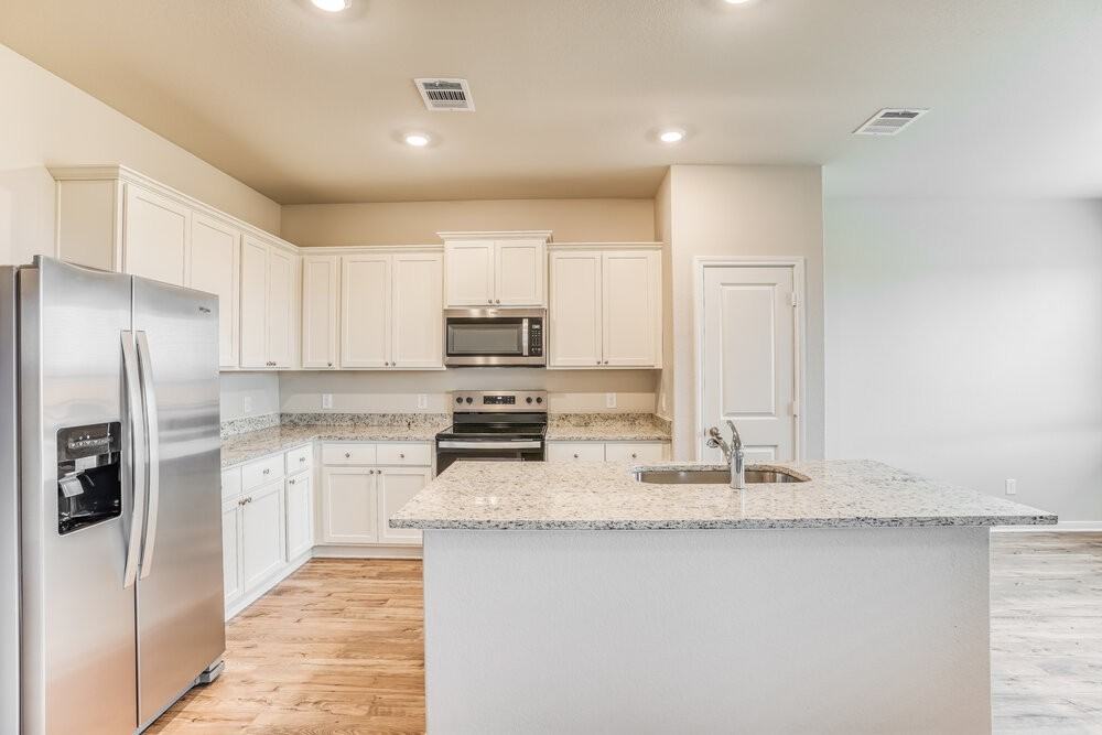 7531 Tipton Meadow Way - Photo 6 of 16
