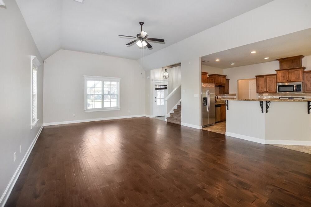 2674 Champion Hills Dr - Photo 6 of 17