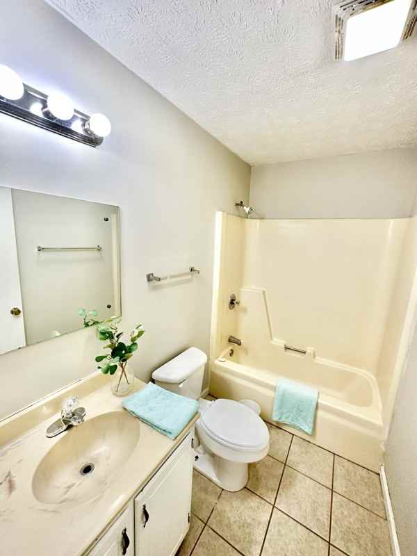 342 Old Gray Station Rd #B - Photo 4 of 11