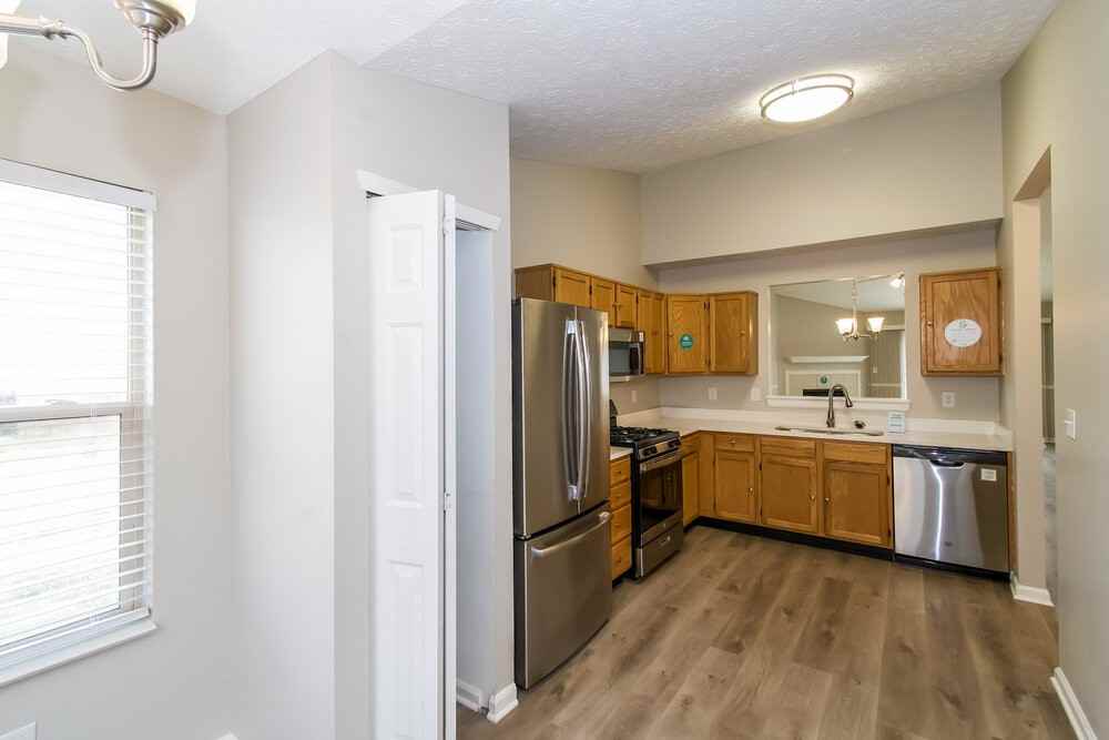 6101 Patoka Lake Dr - Photo 6 of 16