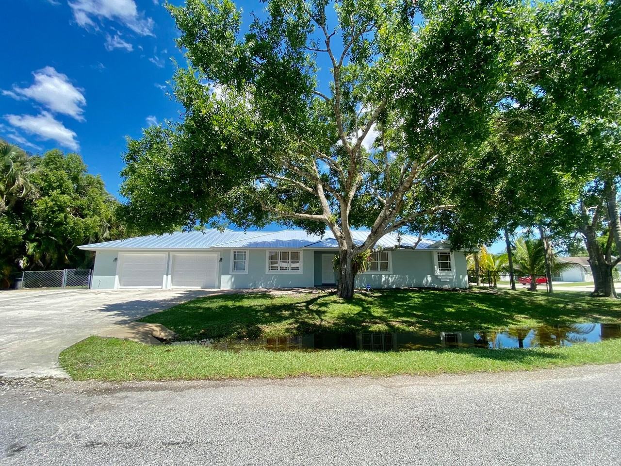 3051 Sw Earl St - Photo 4 of 20