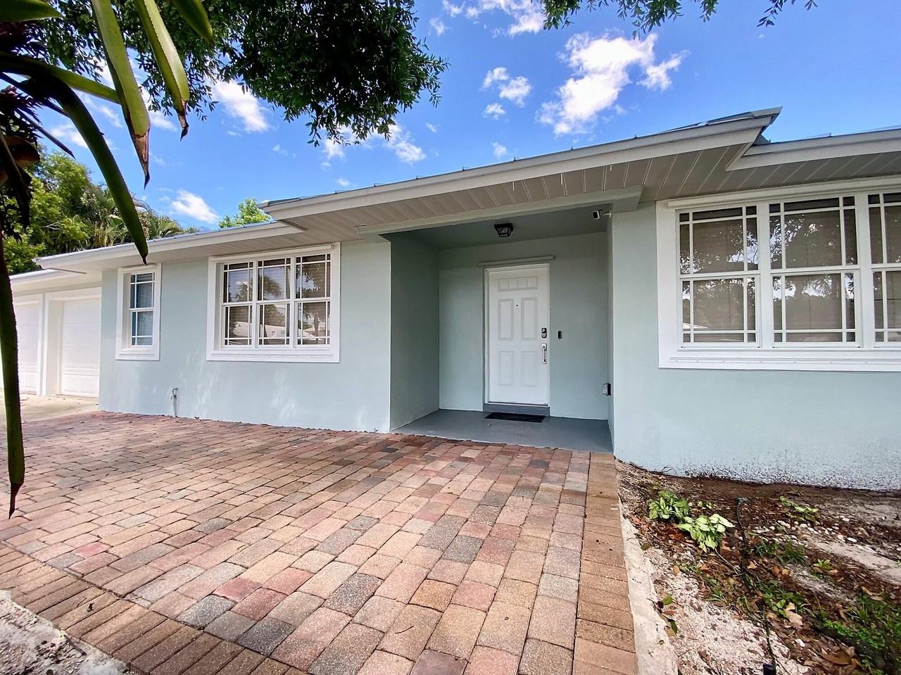 3051 Sw Earl St - Photo 6 of 20