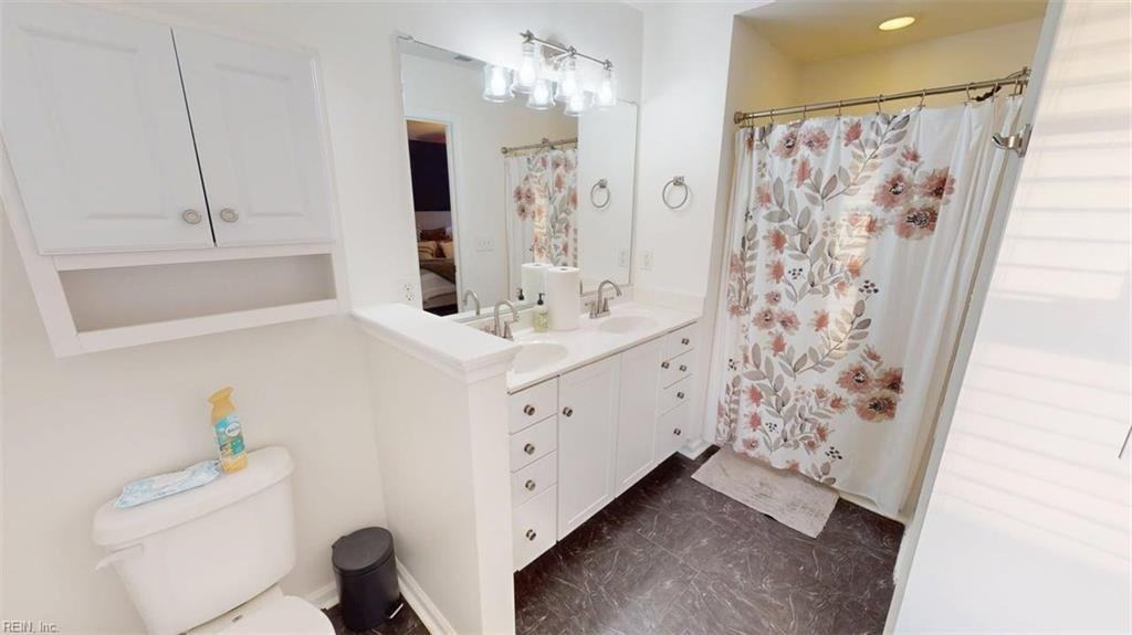 225 W Gilbert St #1 - Photo 7 of 9