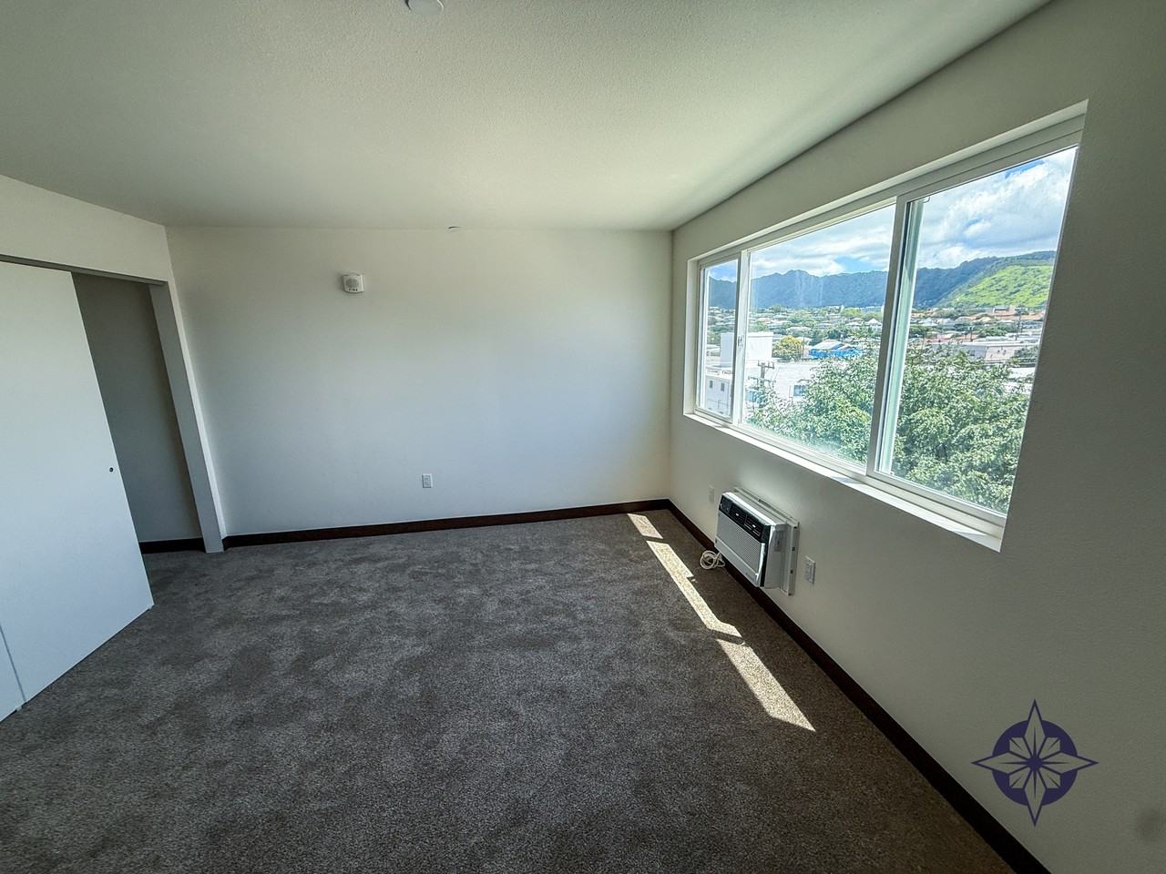 The Place on Young - Photo 6 of 11