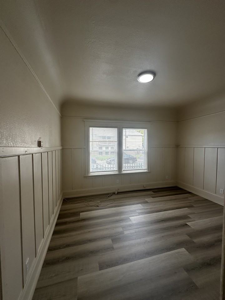 3256 Martin Luther King Jr Way #3256 - Photo 6 of 19