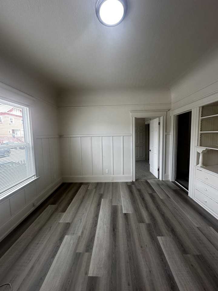 3256 Martin Luther King Jr Way #3256 - Photo 7 of 19