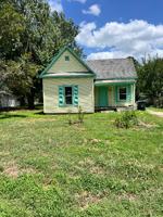 featured image of 411 N Pottenger Ave