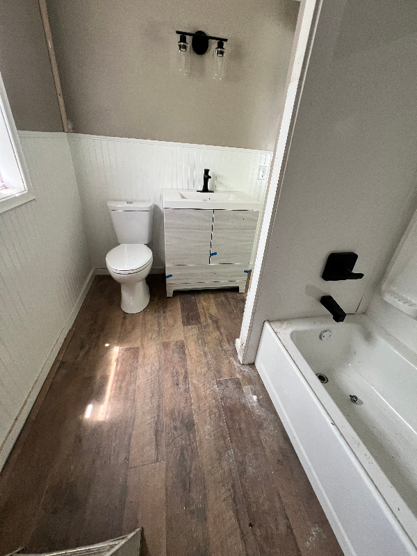 411 N Pottenger Ave - Photo 5 of 8