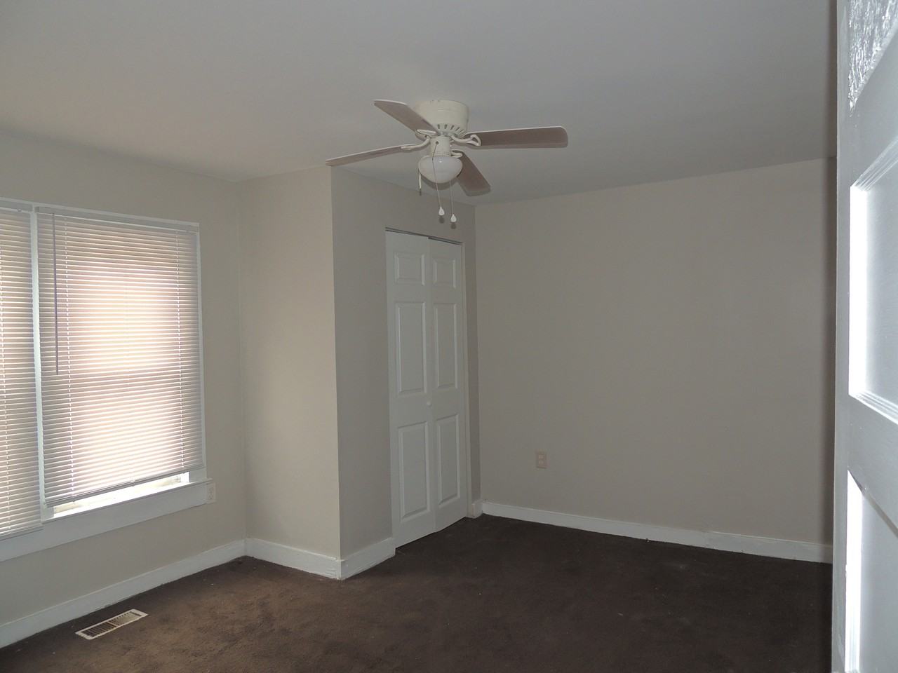 1505 Murchison RoadTeachers Dr #1 - Photo 7 of 11