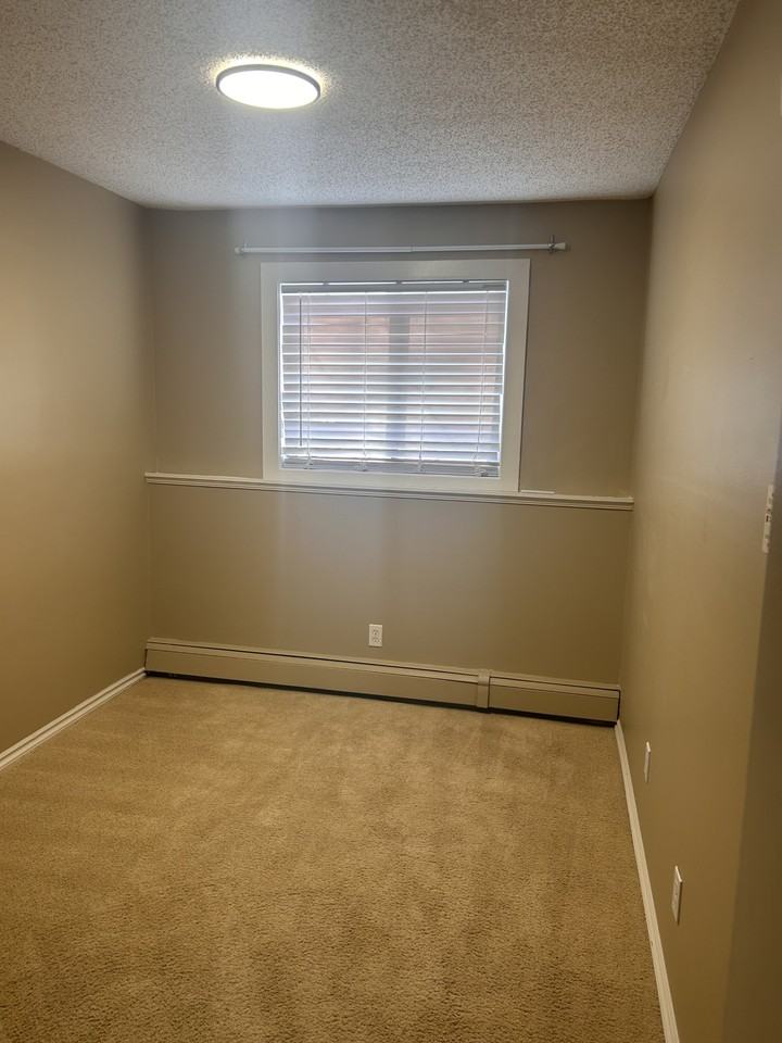 1013 Lansdowne Avenue - 103 - 103 #103 - Photo 5 of 8