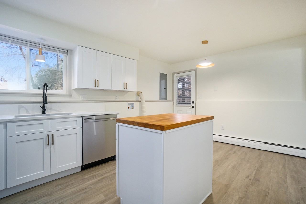 1108/1110 Ponderosa Dr #1110 - Photo 5 of 19