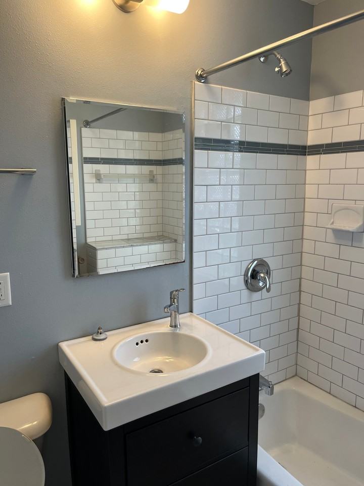 2649 N Humboldt Blvd - Photo 6 of 8