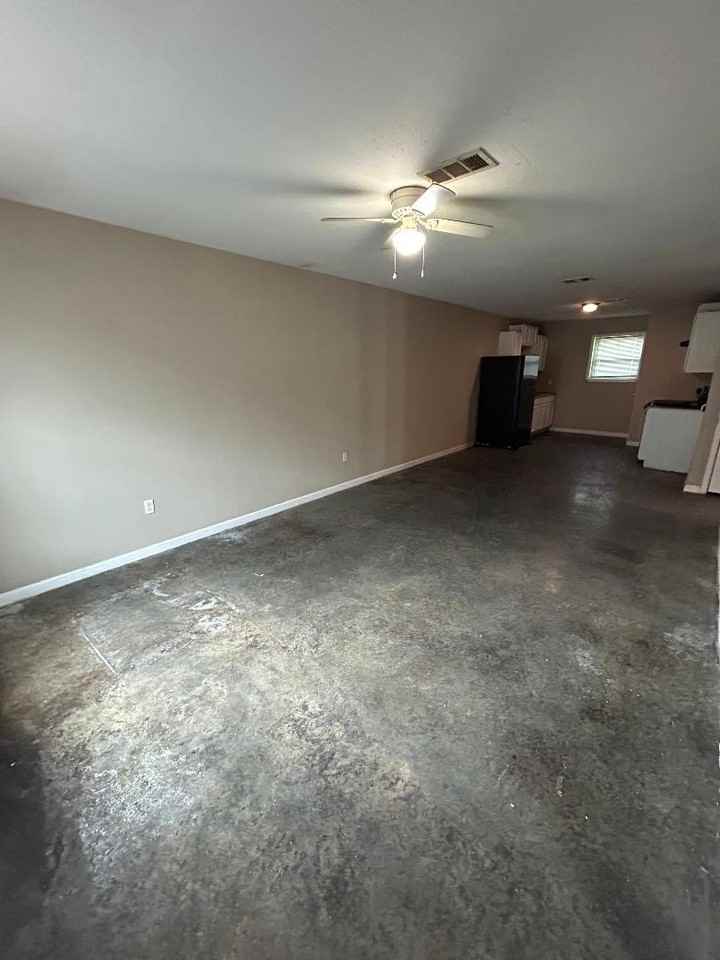 106 W Forrest St #B - Photo 2 of 10