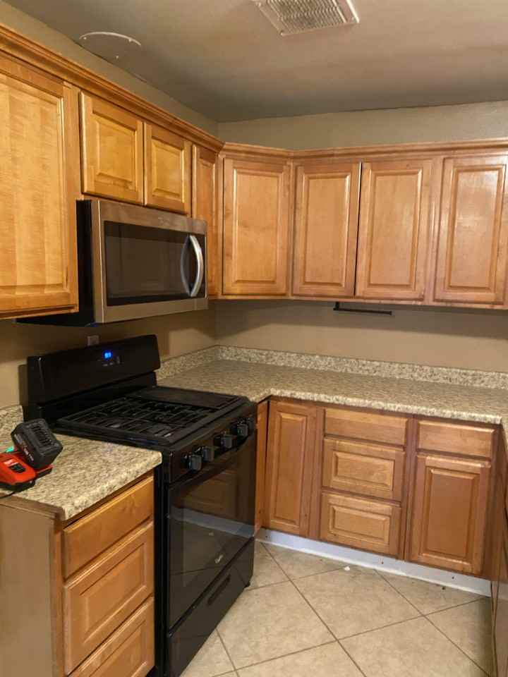 16510 Lakeshore Dr #1 - Photo 3 of 27