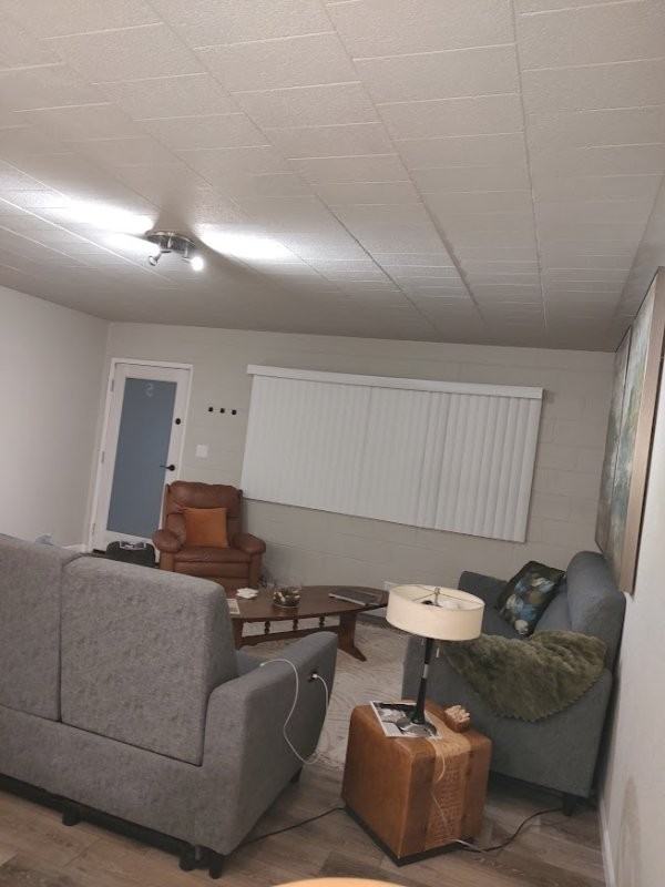 111 S Meldrum St #7 - Photo 2 of 16