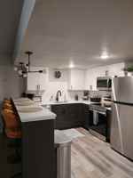 featured image of 111 S Meldrum St #7