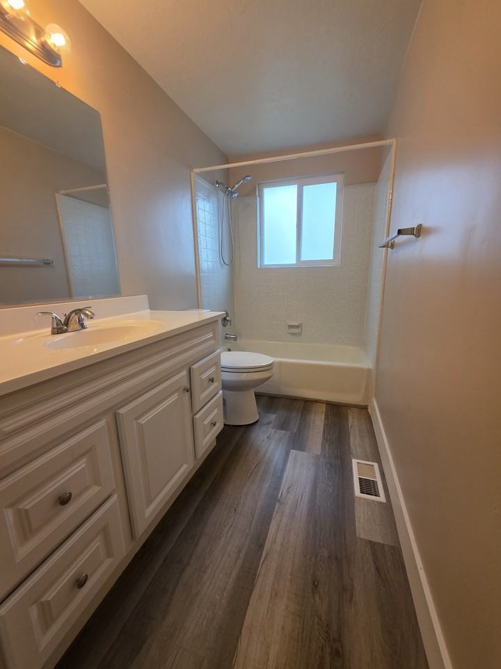 360 Belaire Cir #1 - Photo 6 of 19
