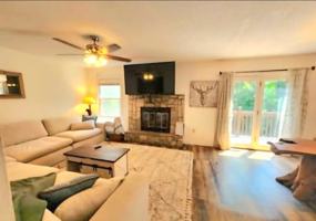 featured image of 701 Parkway Vista Dr #701