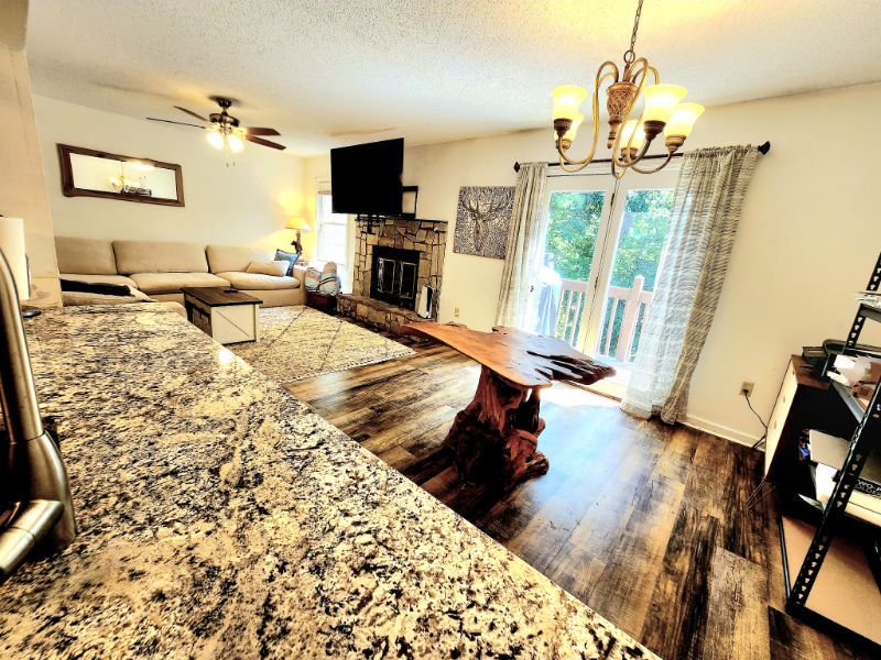 701 Parkway Vista Dr #701 - Photo 3 of 16