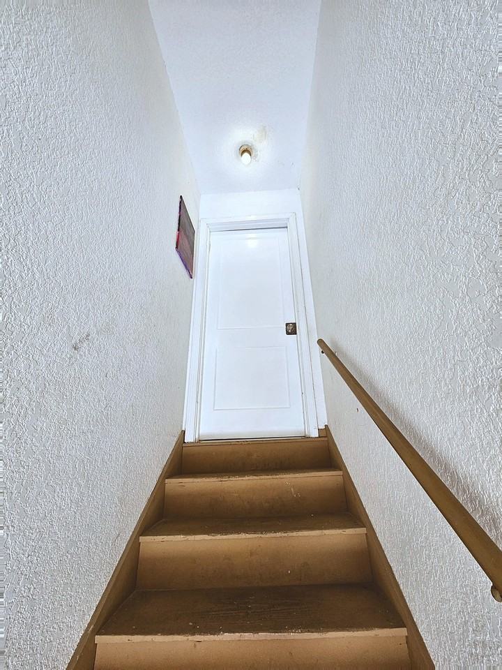 4305 Polk St - Photo 3 of 15