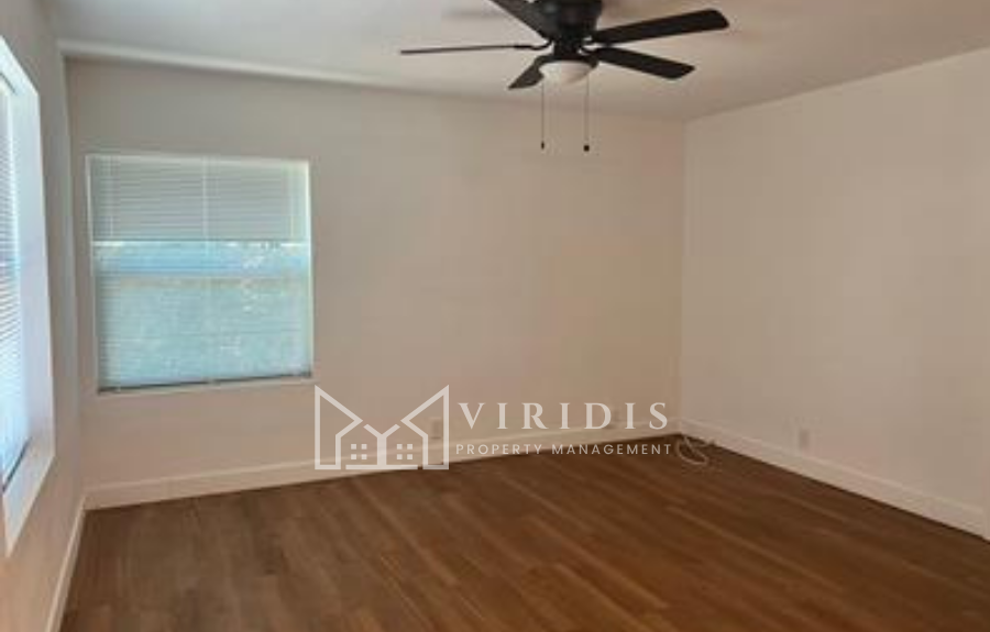 2207 River Blvd #E - Photo 4 of 8