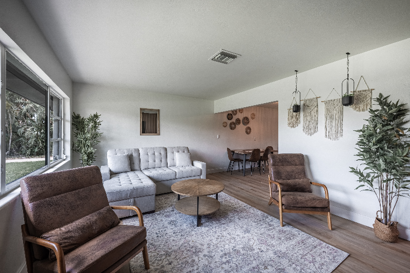 1829 Towhee Ln - Photo 6 of 16