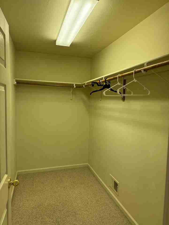2624 Graceland Dr #1 - Photo 5 of 9