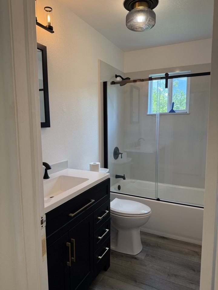 116 S Arroyo Seco St #1 - Photo 7 of 18