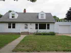 1346 9th Ave N - Photo 1 of 1