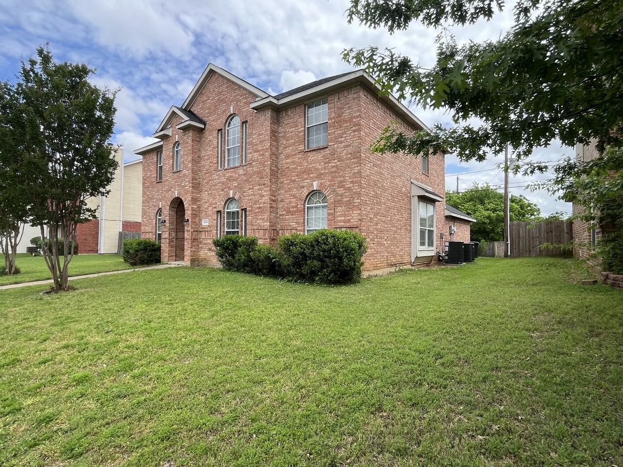 5619 Andalusia Trl #1 - Photo 2 of 18