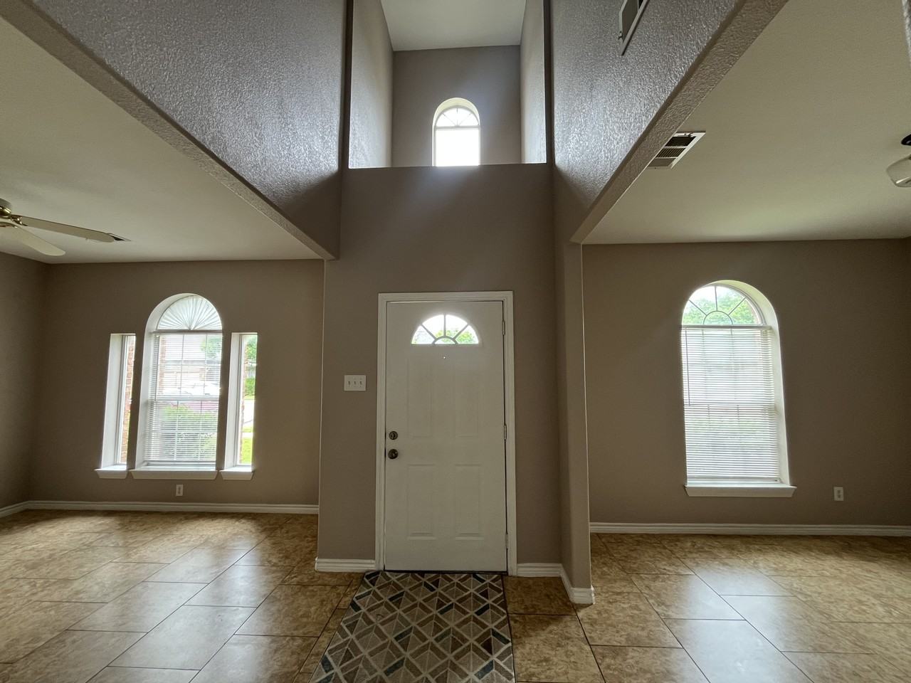 5619 Andalusia Trl #1 - Photo 5 of 18