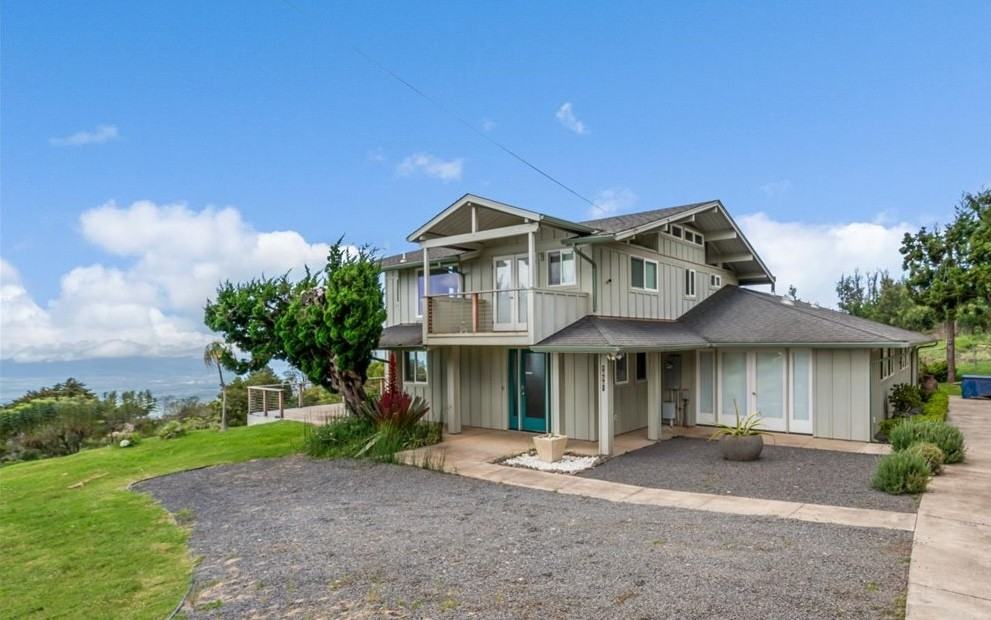 18505 Haleakala Hwy #1 - Photo 2 of 43